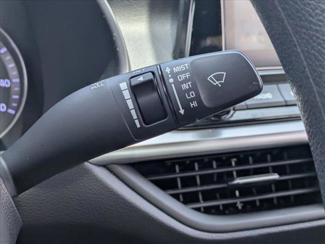 Used 2024 Kia Forte LXS w/ LXS Technology Package FWD image 12