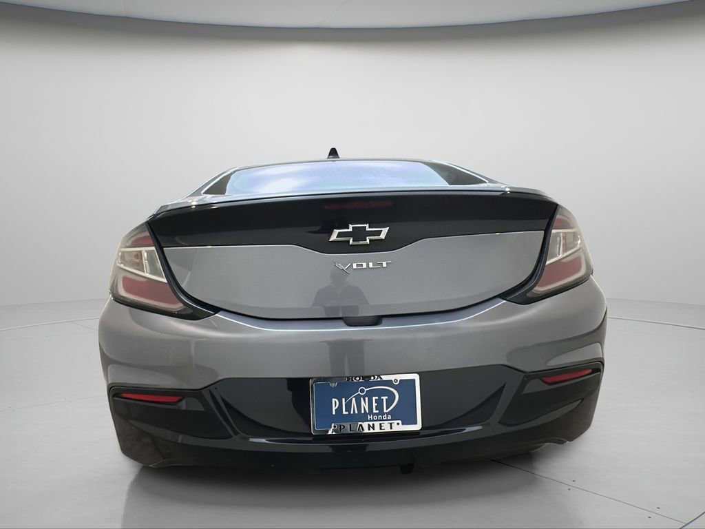 Used 2018 Chevrolet Volt LT w/ Comfort Package image 6