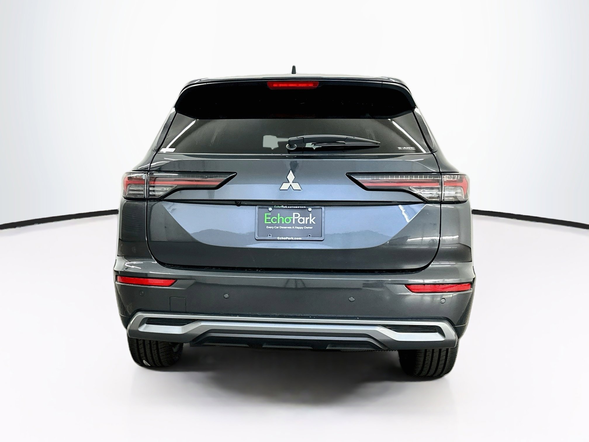 Used 2025 Mitsubishi Outlander AWD image 7