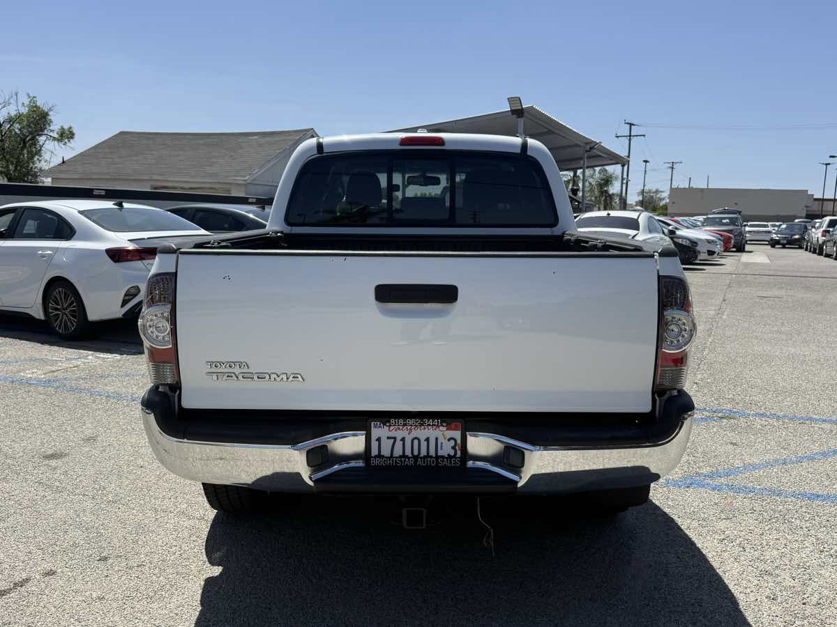 Used 2010 Toyota Tacoma PreRunner RWD image 21