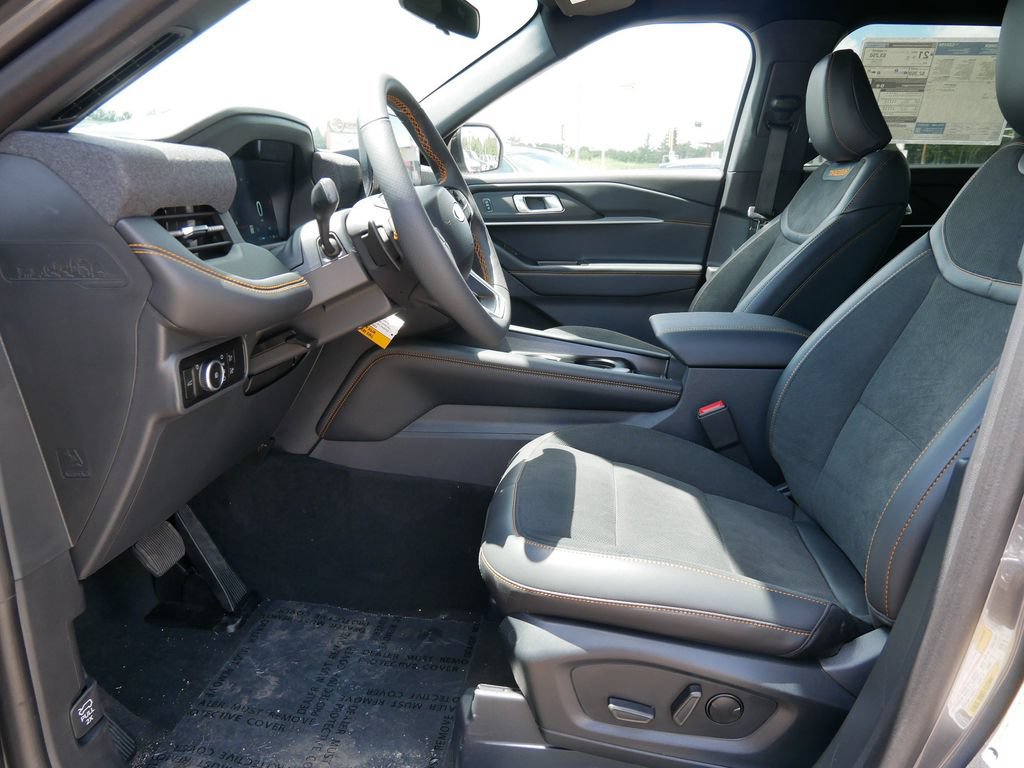 New 2026 Ford Explorer Tremor AWD/4WD image 9