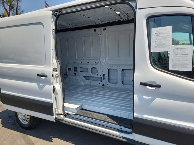 Certified 2025 Ford Transit 250 148 Medium Roof Extended AWD image 16
