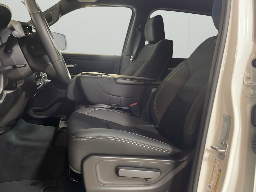 New 2026 RAM 1500 Tradesman AWD/4WD image 11