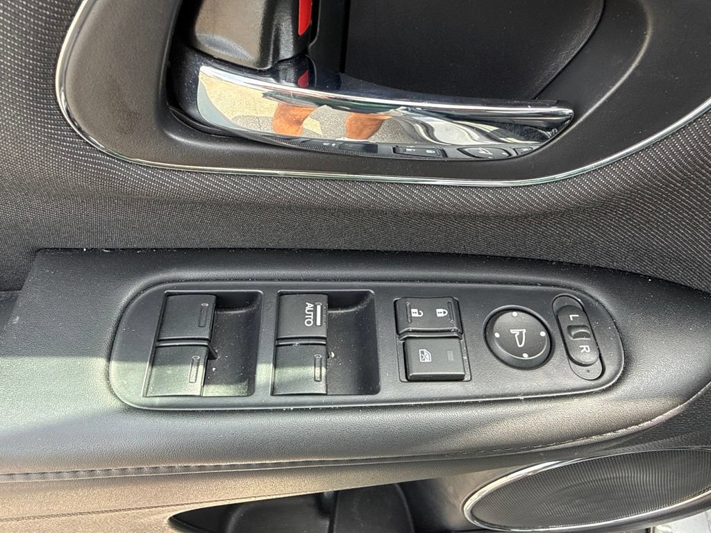 Used 2019 Honda HR-V EX image 17