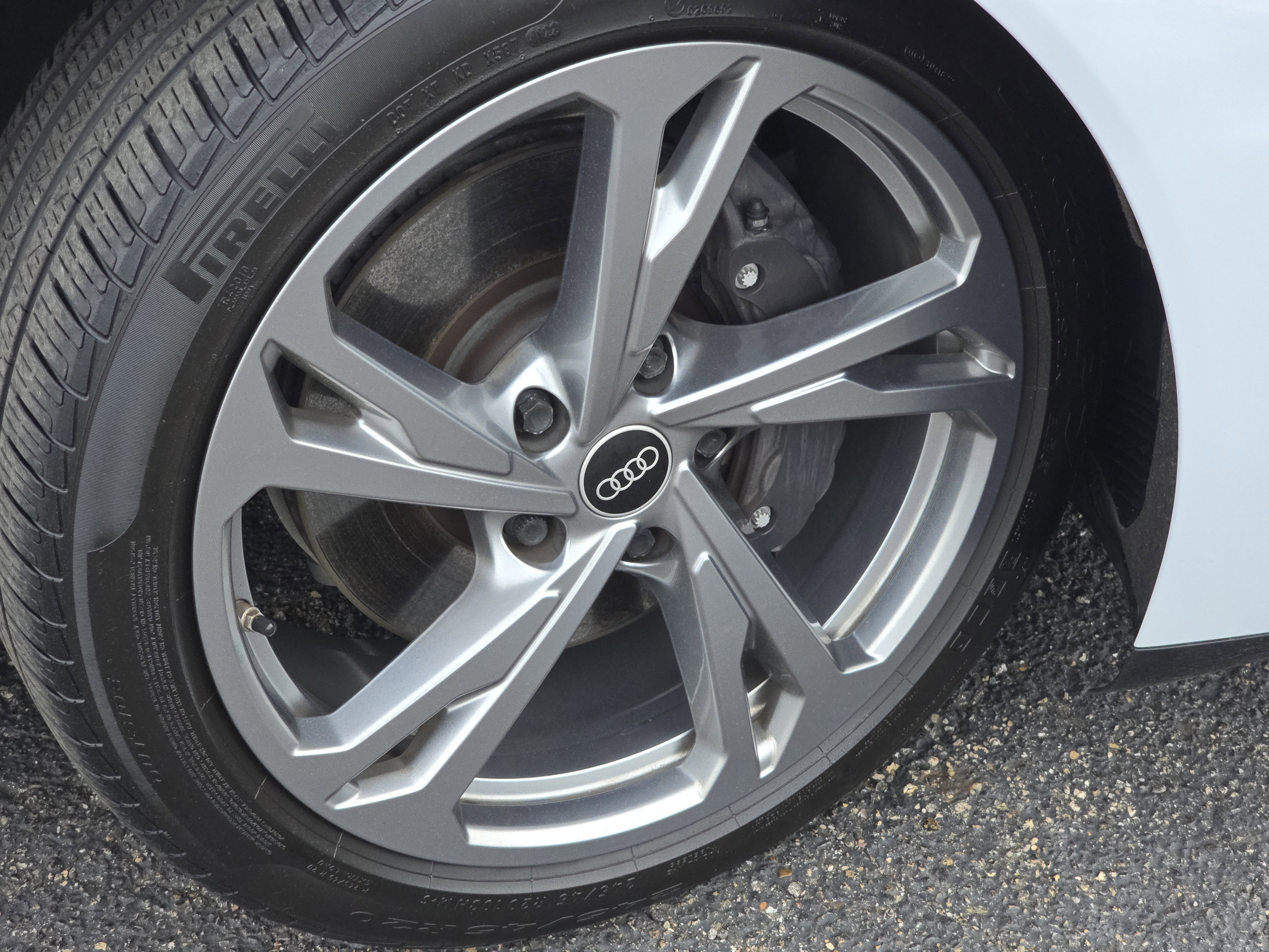 Certified 2023 Audi e-tron GT Premium Plus image 14