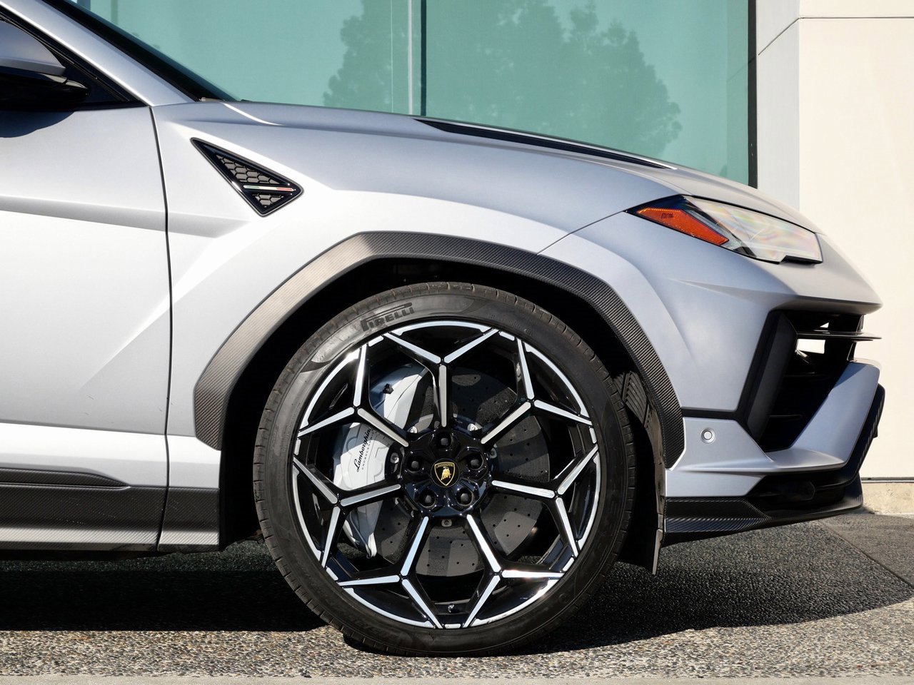 Used 2024 Lamborghini Urus Performante image 9