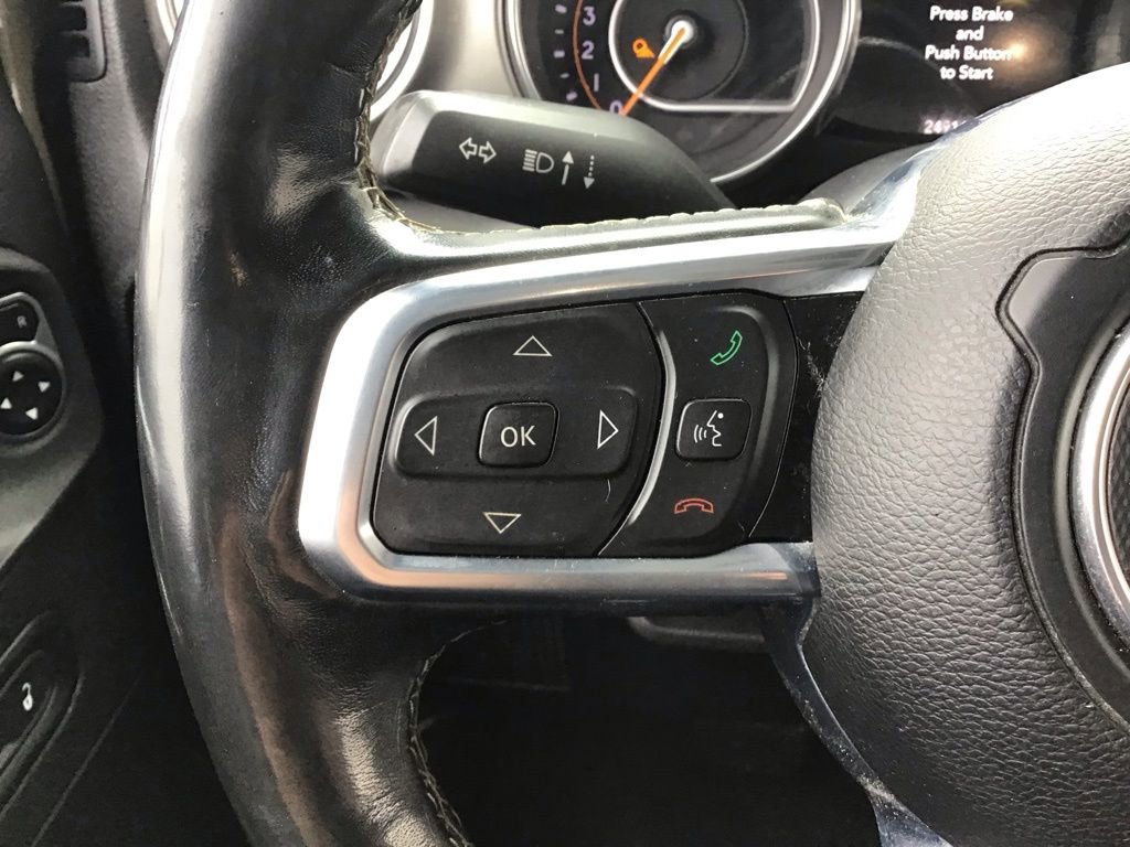 Used 2020 Jeep Gladiator Overland image 18