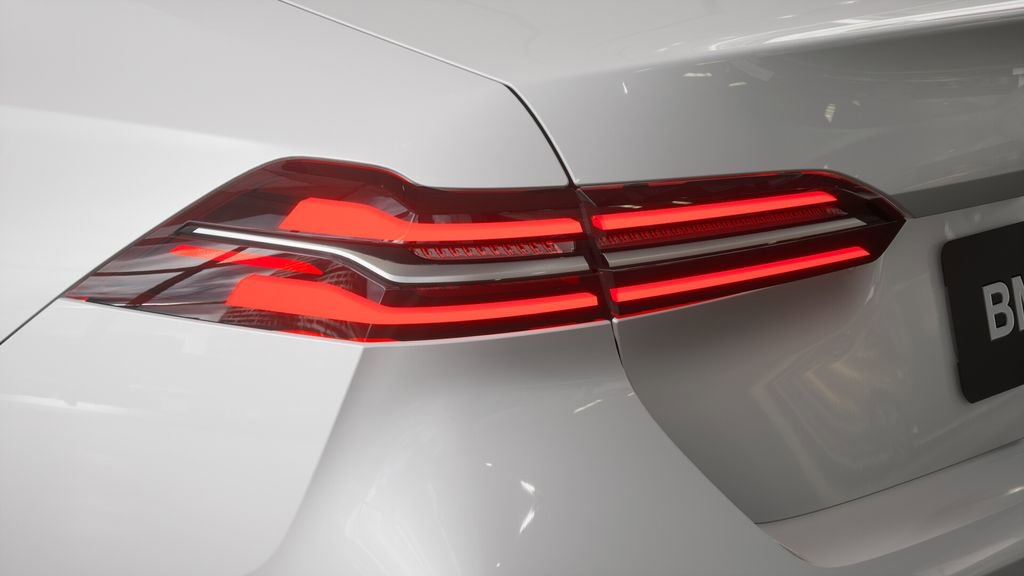 New 2026 BMW 530i w/ Premium Package image 8