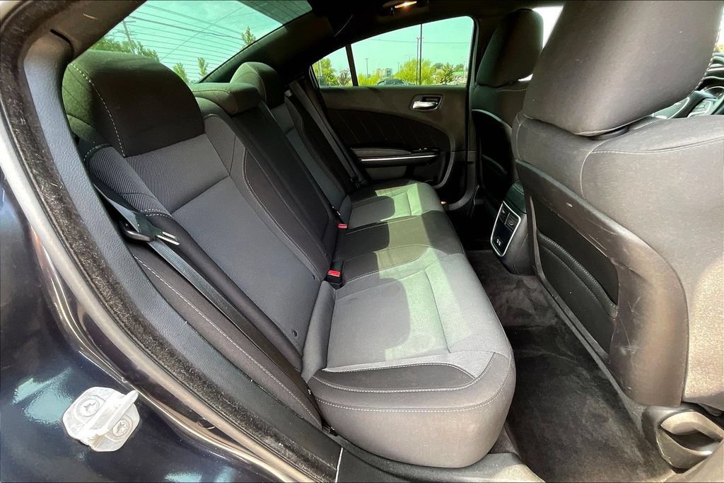 Used 2018 Dodge Charger SXT Plus RWD image 23