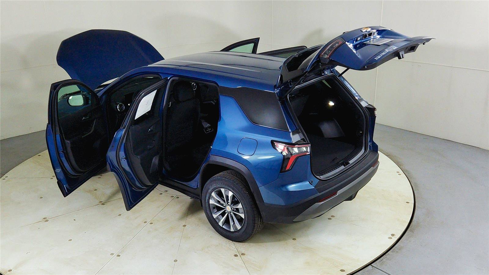 Used 2026 Chevrolet Equinox LT image 26