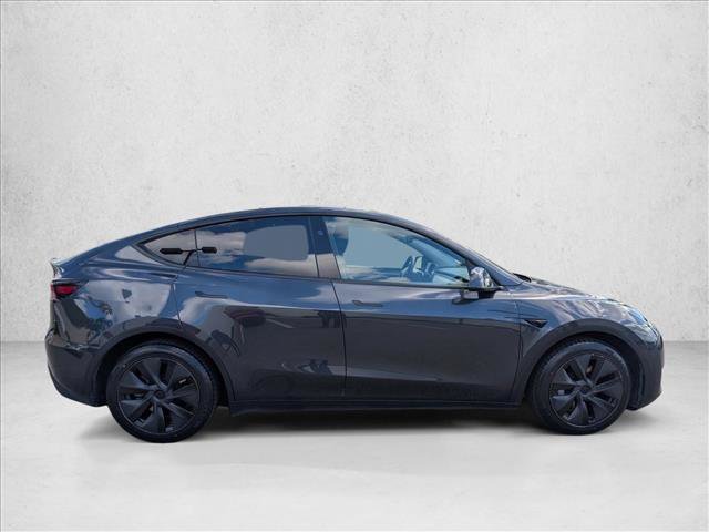 Used 2024 Tesla Model Y Long Range AWD/4WD video 4