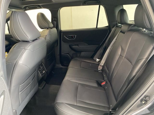Used 2026 Subaru Outback Limited AWD/4WD image 13