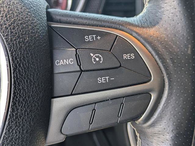 Used 2016 Dodge Challenger SRT Hellcat image 14