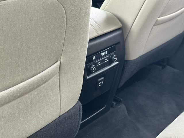 Certified 2023 Chevrolet Traverse LS FWD image 18