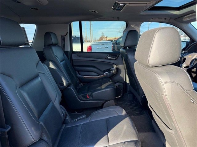 Used 2020 Chevrolet Suburban Premier image 11