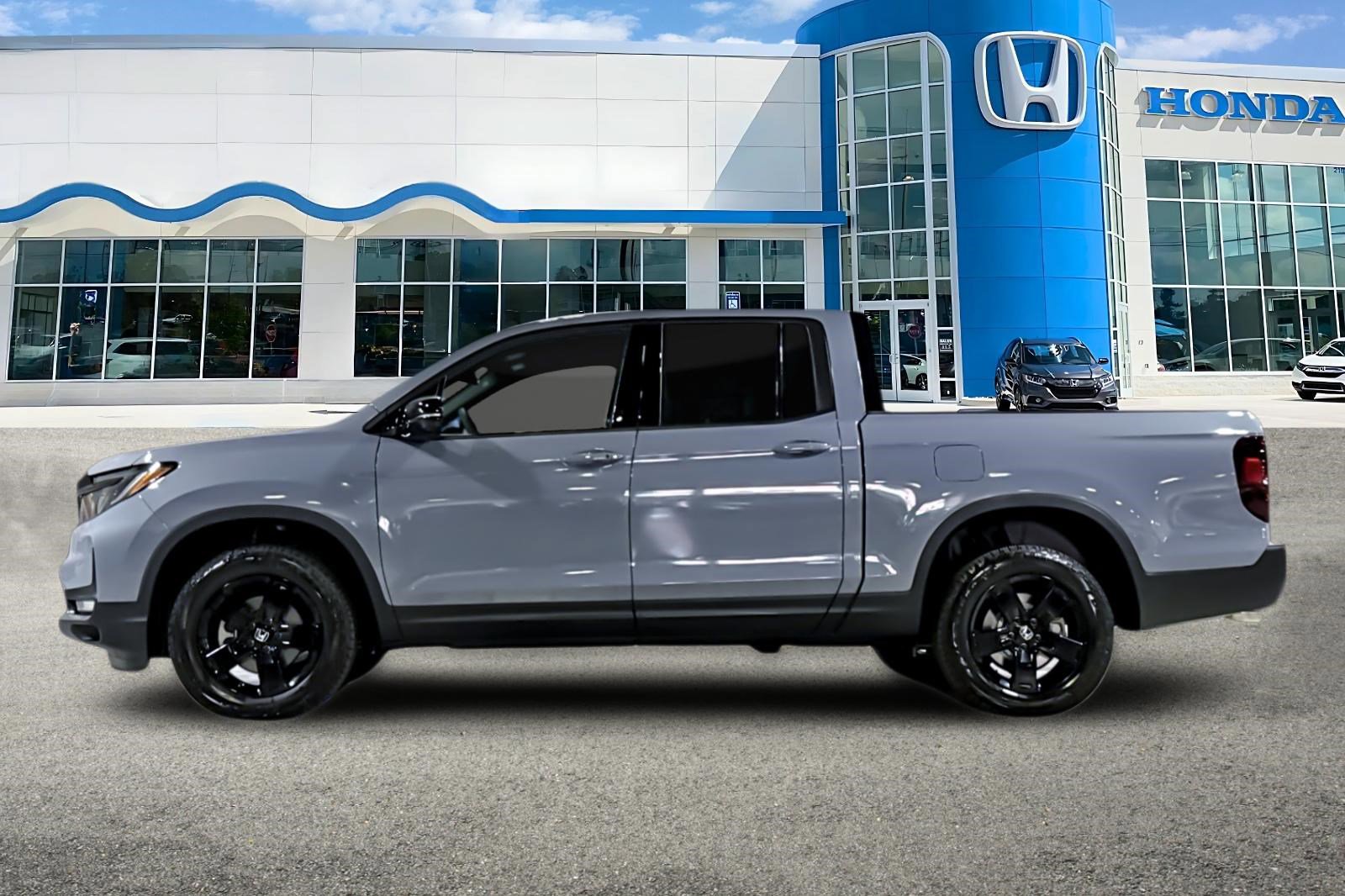 New 2026 Honda Ridgeline Black Edition image 2