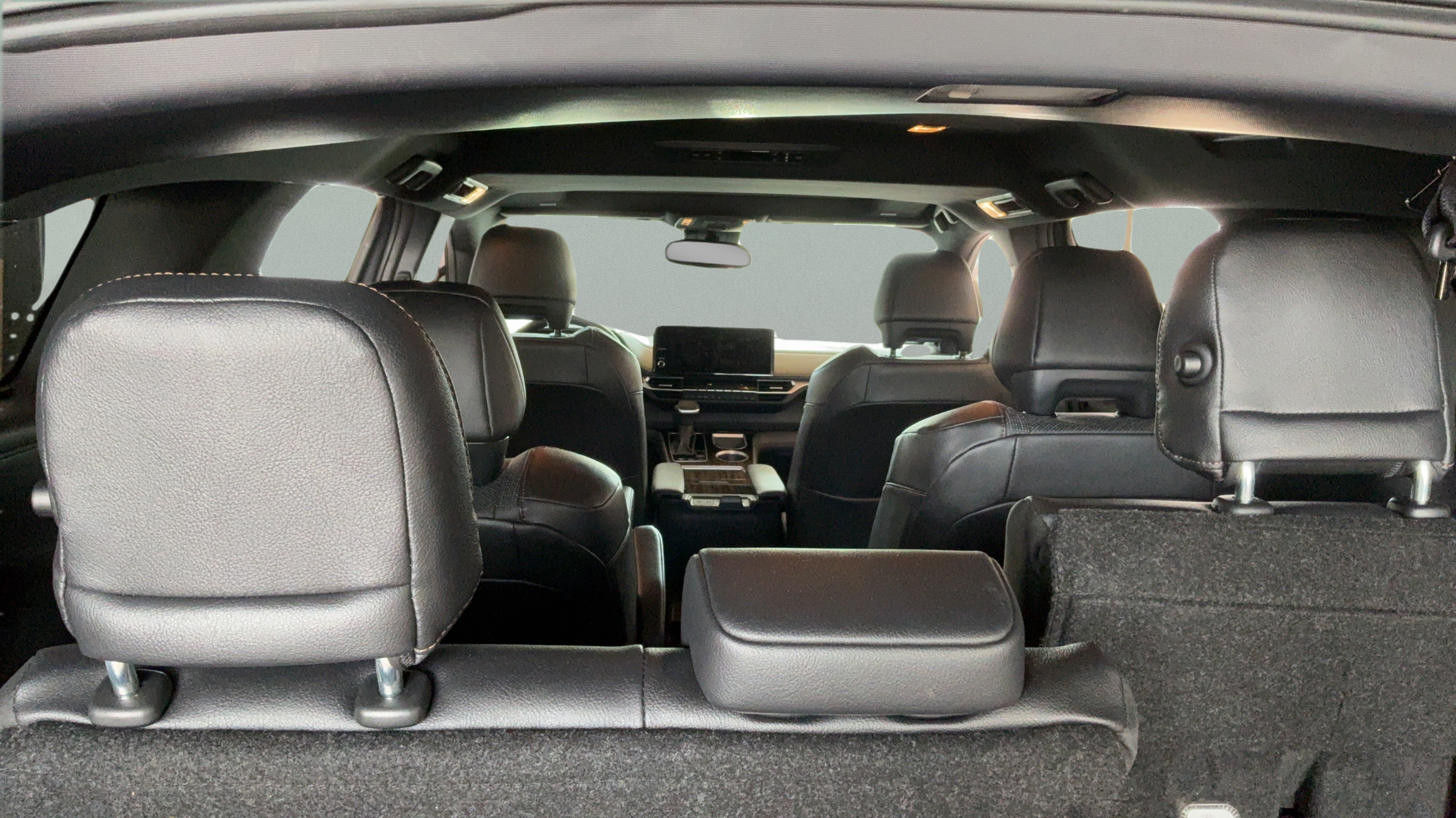 Certified 2025 Toyota Sienna Limited AWD/4WD image 29