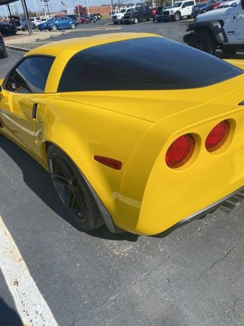 Used 2006 Chevrolet Corvette Z06 w/ Preferred Equipment Group image 9