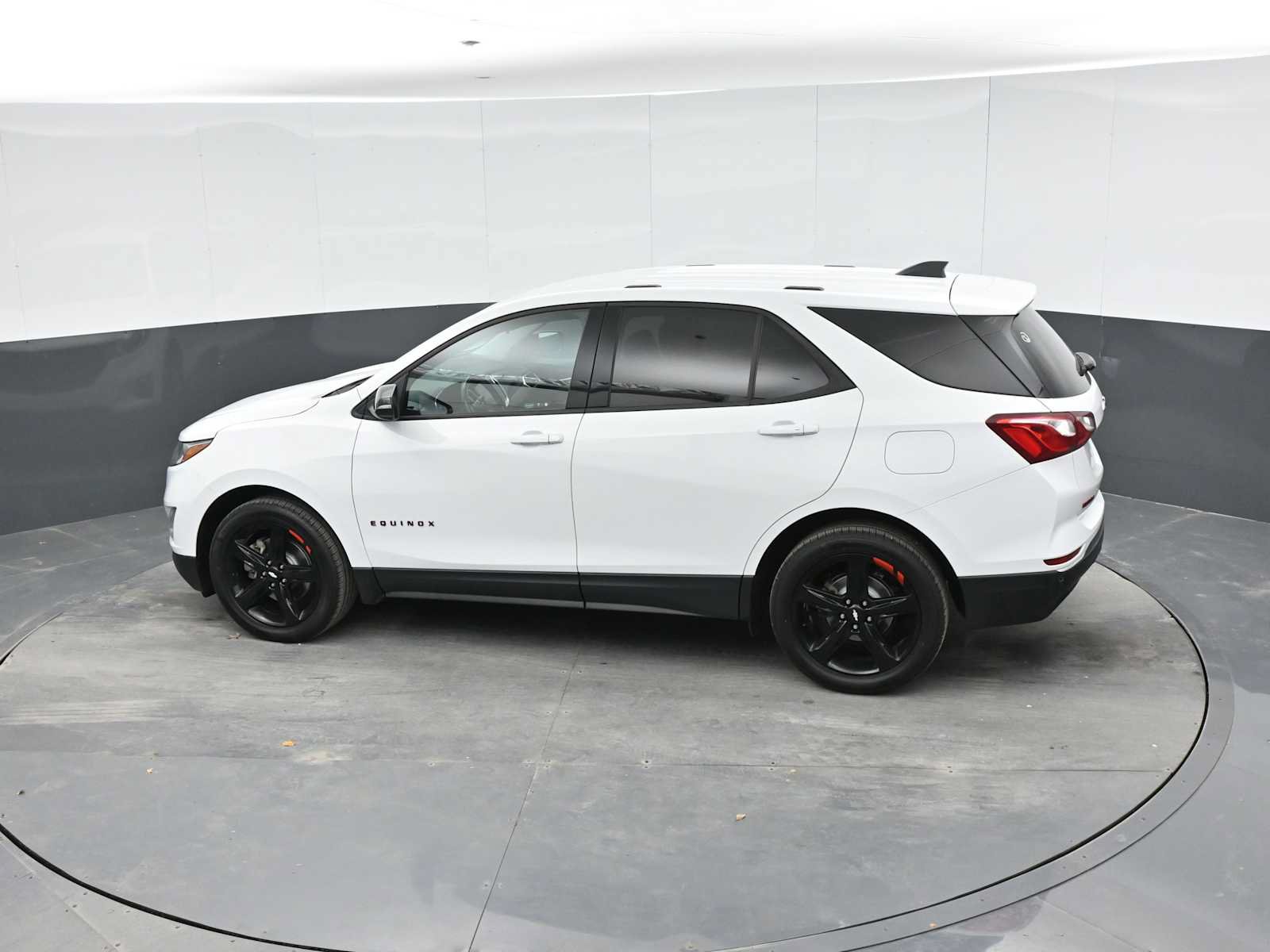 Used 2019 Chevrolet Equinox LT AWD/4WD image 28