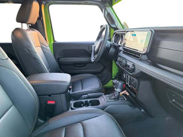 Certified 2025 Jeep Gladiator Sport image 28