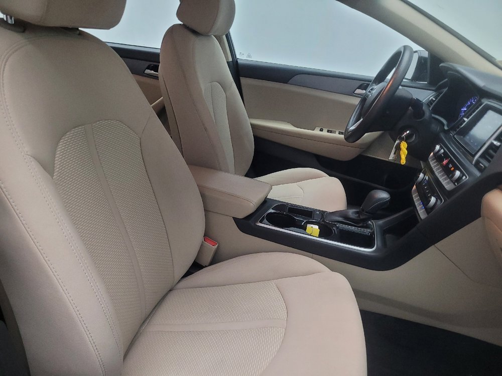 Used 2018 Hyundai Sonata SE FWD image 21