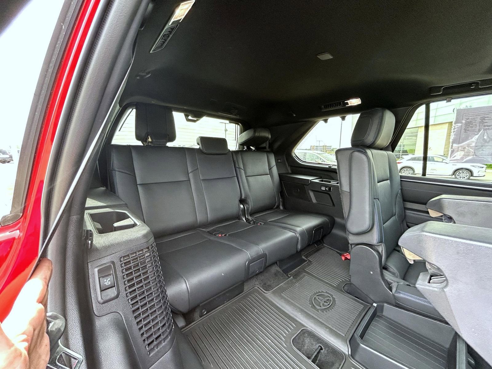 Used 2023 Toyota Sequoia Platinum image 20