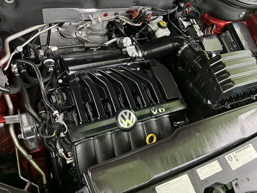 Used 2020 Volkswagen Atlas Cross Sport SEL image 30