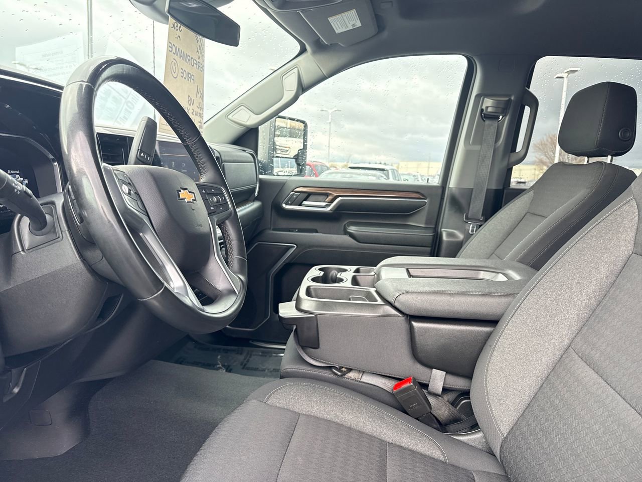 Used 2024 Chevrolet Silverado 3500 LT image 13