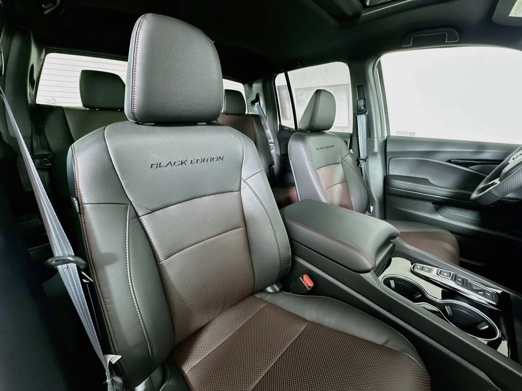 New 2026 Honda Ridgeline Black Edition image 28