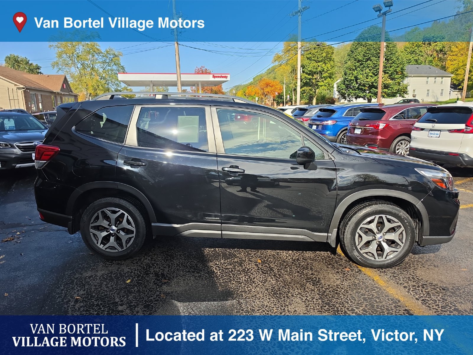Used 2019 Subaru Forester Premium w/ All-Weather Package AWD/4WD image 4