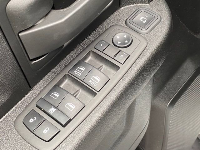 Used 2024 RAM 3500 Tradesman w/ Chrome Appearance Group image 12