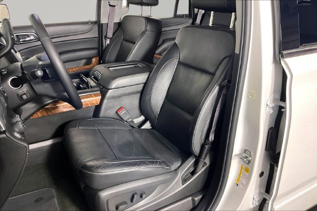 Used 2017 Chevrolet Tahoe Premier AWD/4WD image 19