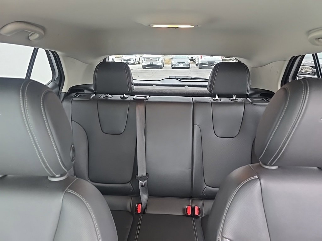 Used 2024 Buick Encore GX Sport Touring image 16