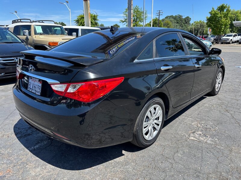 Used 2013 Hyundai Sonata GLS FWD image 4