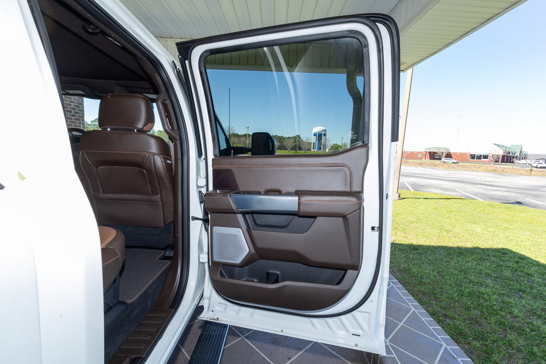 New 2025 Ford F250 King Ranch w/ Chrome Package AWD/4WD image 27