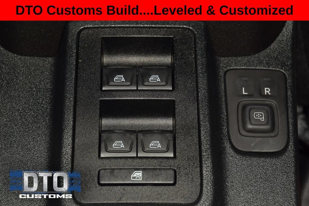 Used 2023 Ford Bronco Wildtrak AWD/4WD image 33