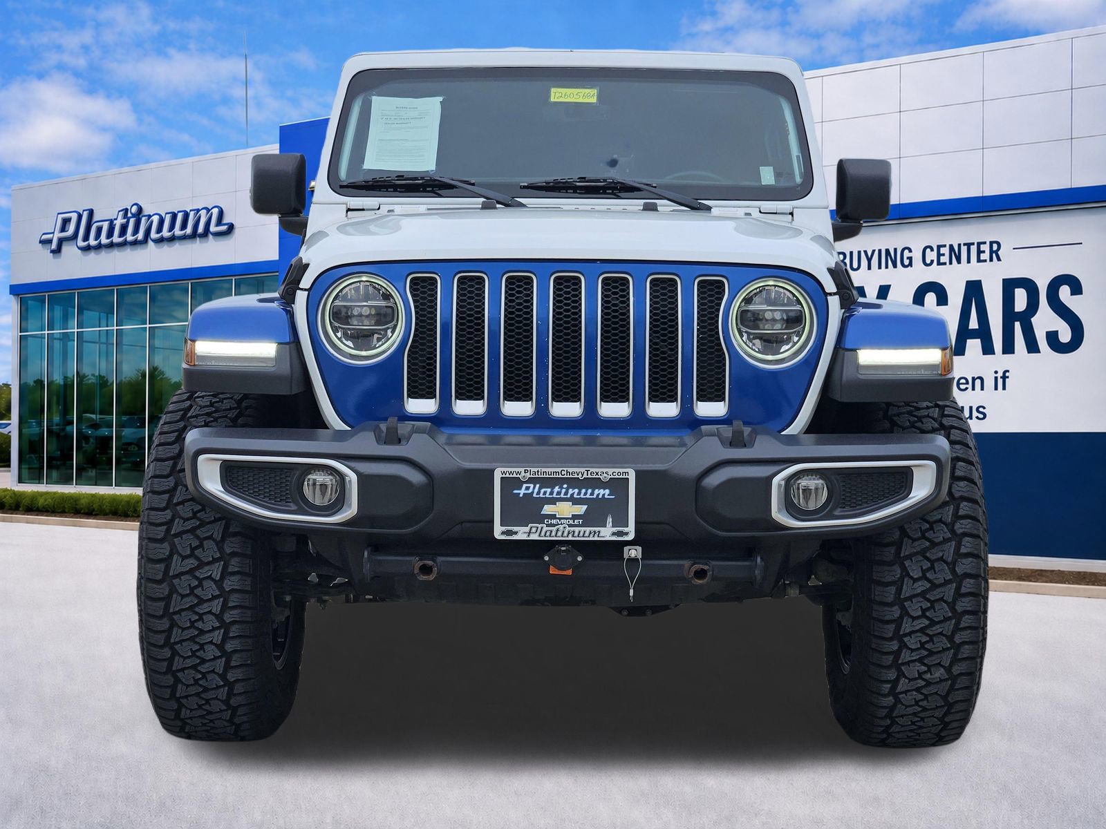 Used 2018 Jeep Wrangler Unlimited Sahara AWD/4WD image 6