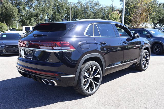New 2026 Volkswagen Atlas Cross Sport SEL Premium R-Line image 7