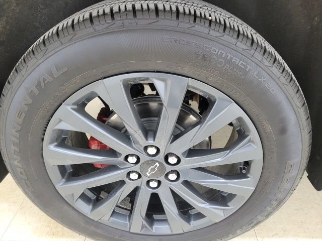 Used 2023 Chevrolet Traverse RS w/ LPO, Floor Liner Package image 14