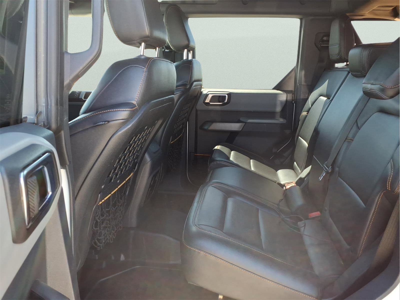 Used 2021 Ford Bronco Badlands image 11