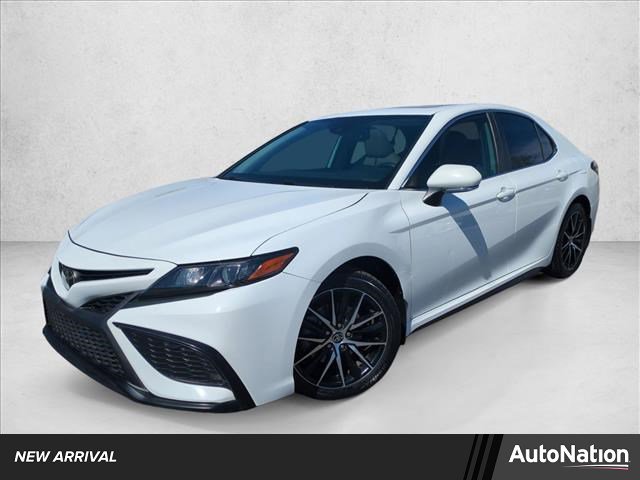 Used 2021 Toyota Camry SE w/ Convenience Package