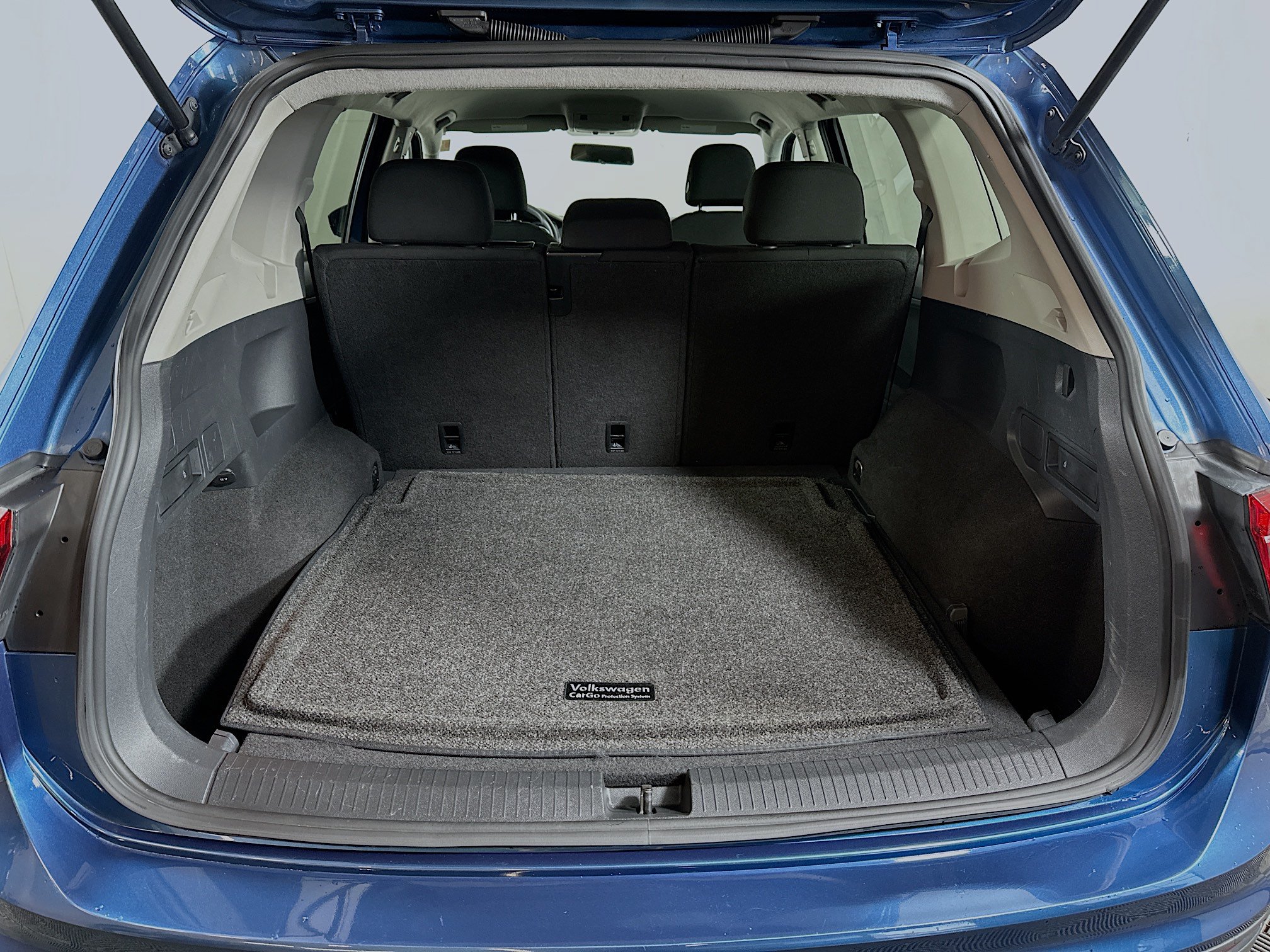 Used 2018 Volkswagen Tiguan S AWD/4WD image 23
