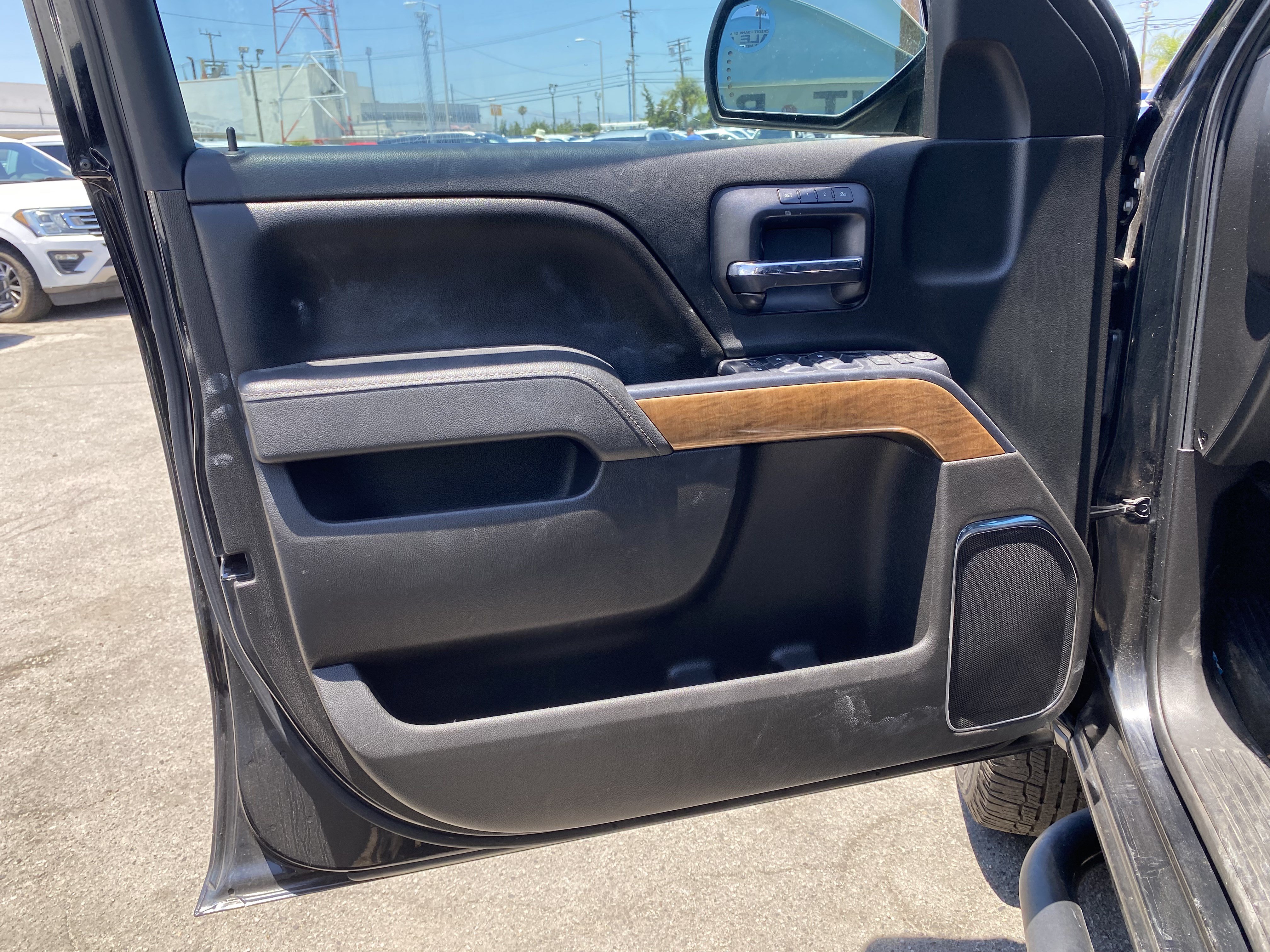 Used 2015 Chevrolet Silverado 2500 LTZ w/ Custom Sport Edition RWD image 18