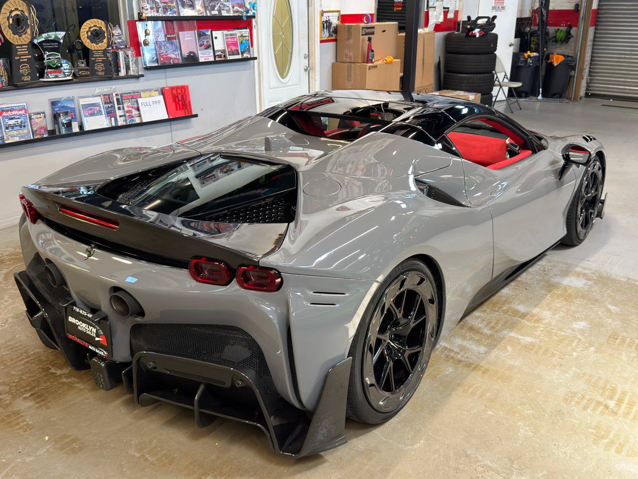 Used 2022 Ferrari SF90 Spider AWD/4WD image 53