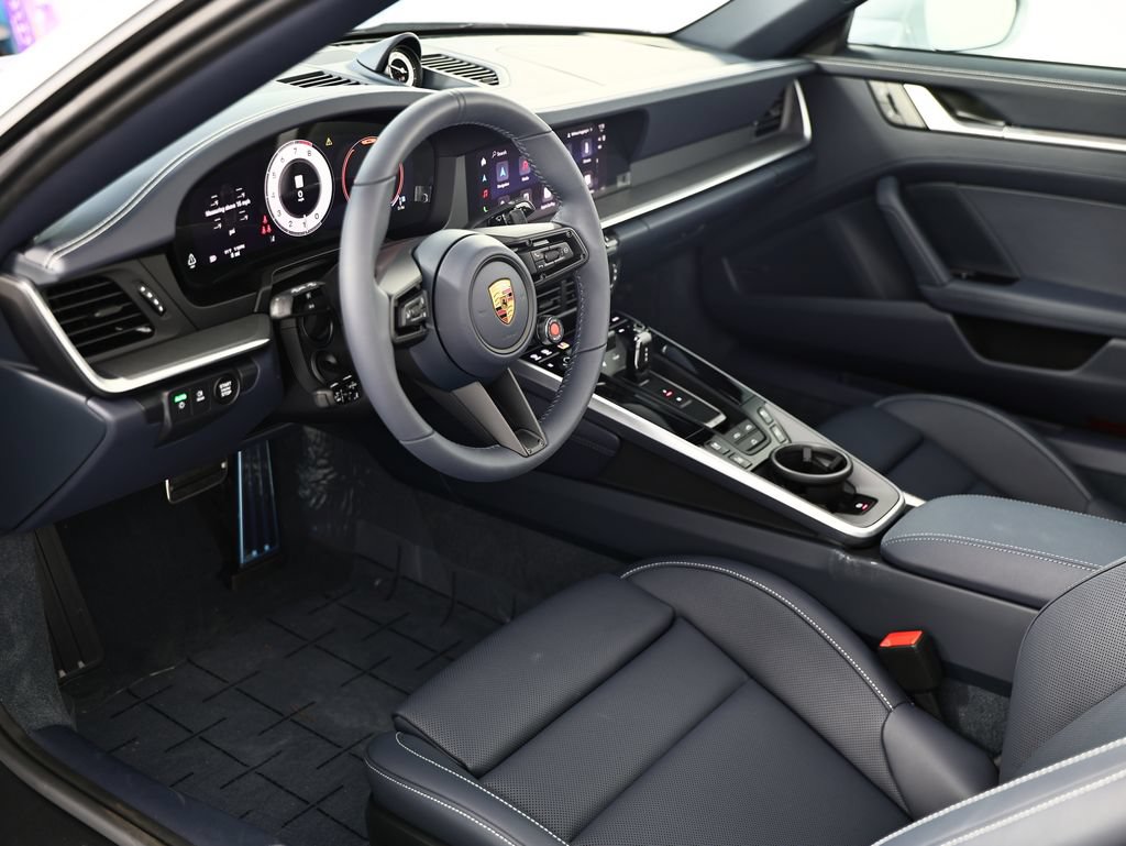 New 2026 Porsche 911 Carrera RWD image 4
