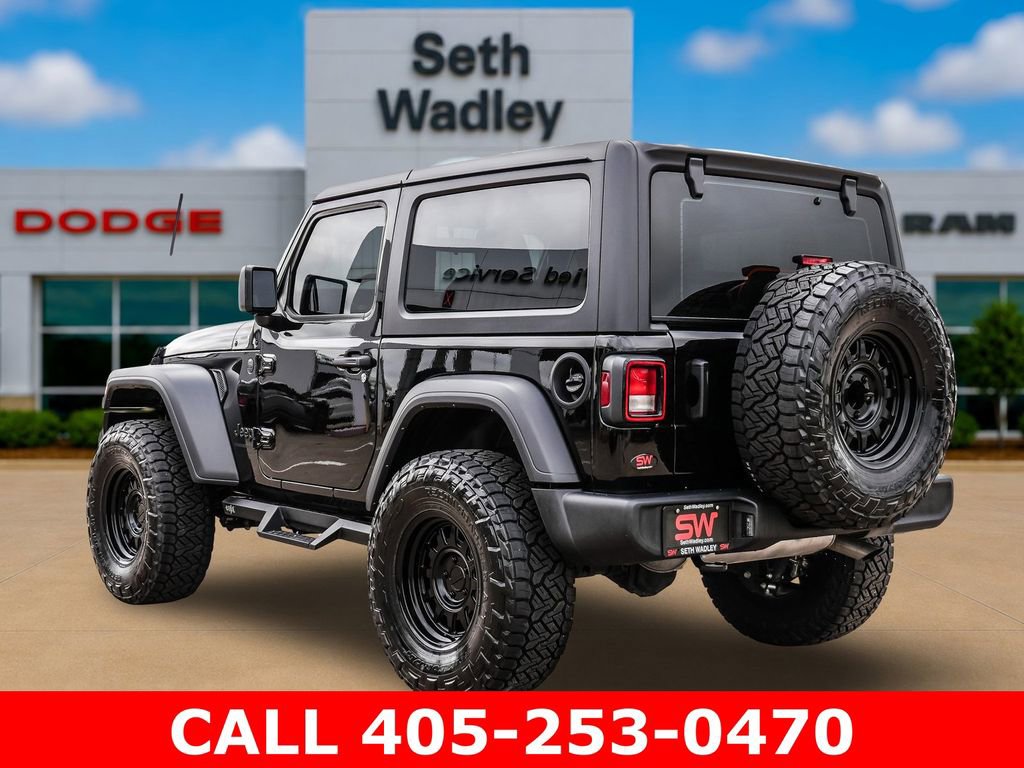 Used 2025 Jeep Wrangler Sport AWD/4WD image 5