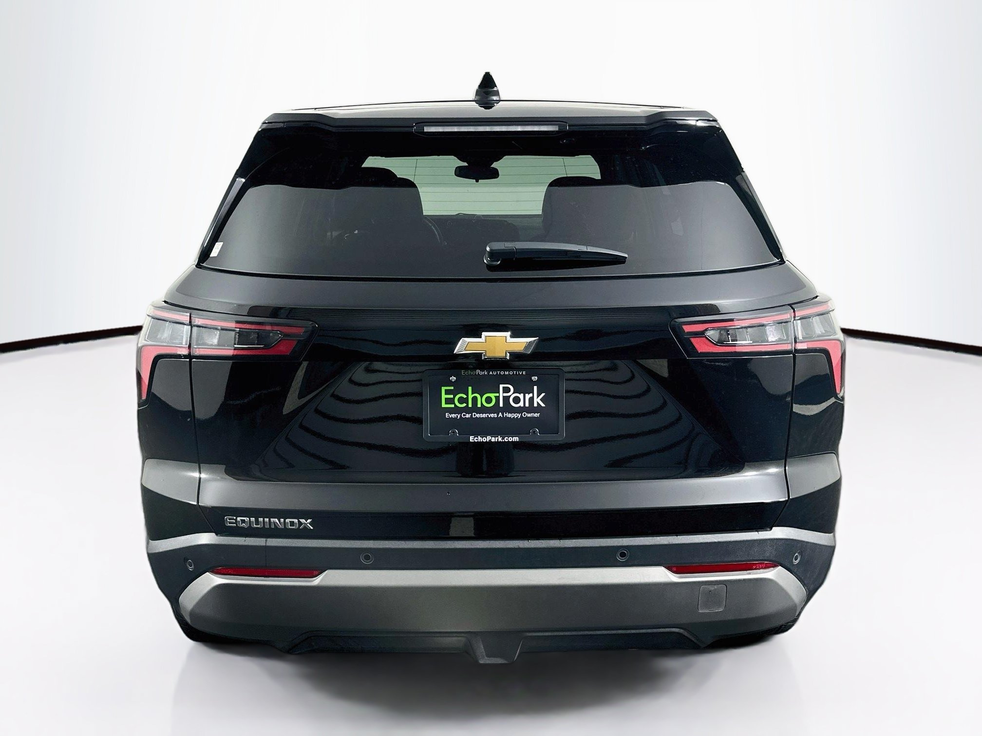 Used 2025 Chevrolet Equinox LT FWD image 7