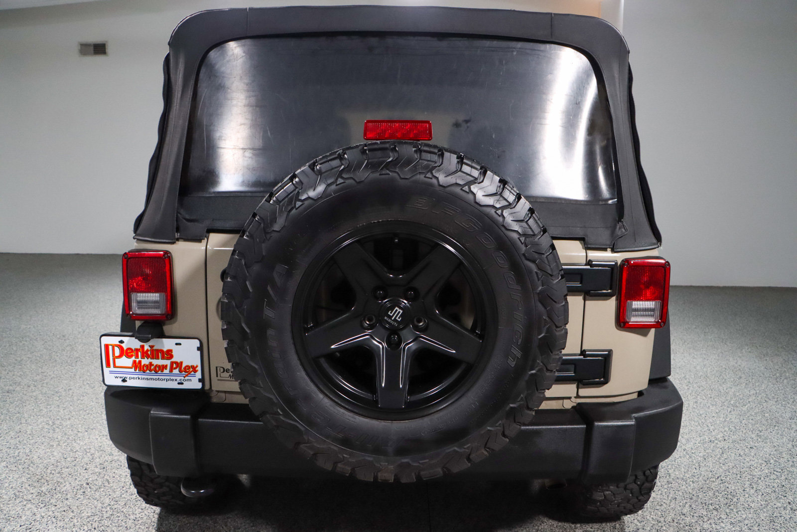 Used 2017 Jeep Wrangler Unlimited Sport w/ Quick Order Package 24S image 8