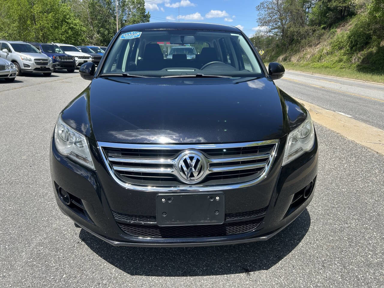 Used 2011 Volkswagen Tiguan S FWD image 13