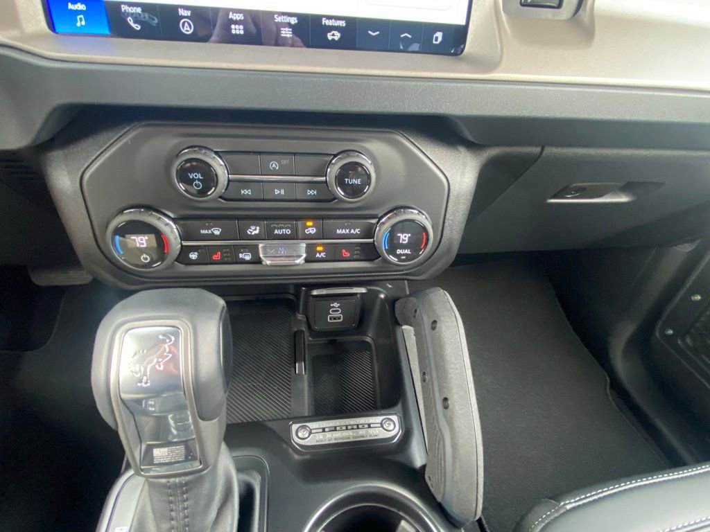 New 2026 Ford Bronco Outer Banks w/ Sasquatch Package image 18